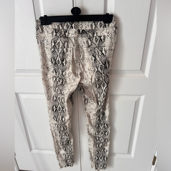 White snakeskin print jeans Zara - Picture 2 of 2
